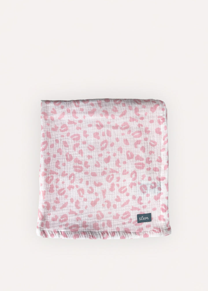 Muslin Swaddle Blanket in Pink Bean