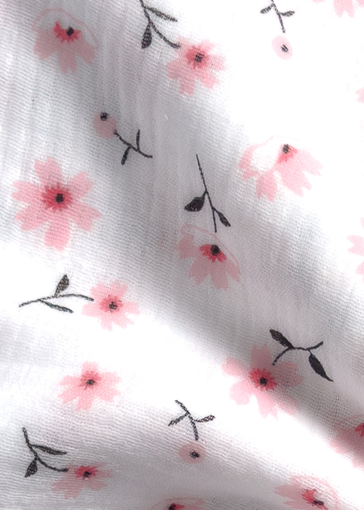 Swaddle Blanket in Cherry Blossom