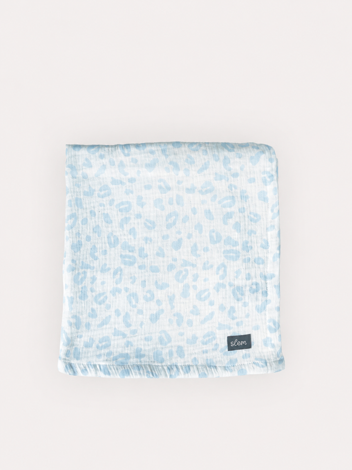 Muslin Swaddle Blanket in Blue Bean